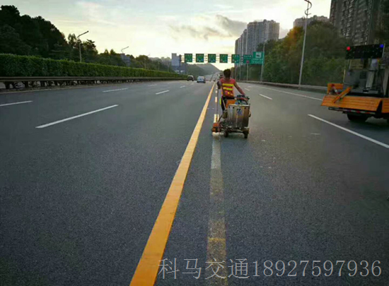 市政道路交通划线 双黄实线标线  热熔划线